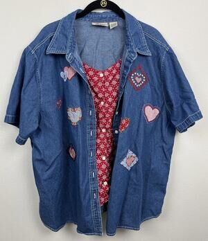 At Last Woman Size 22/24W Denim Button Up Shirt Hearts Embroidery Cottage Granny